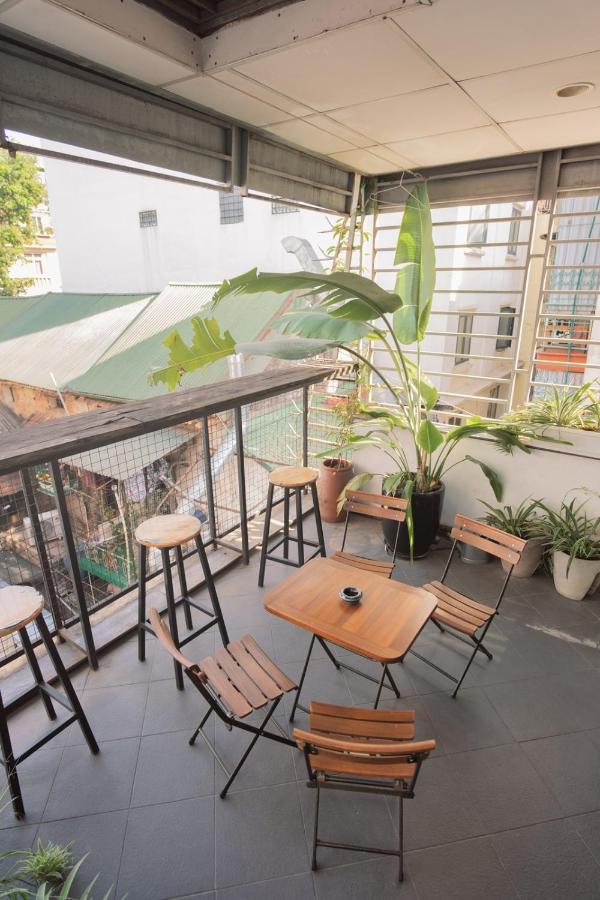 Entire French House With 4 Bedrooms In Hanoi Downtown Экстерьер фото