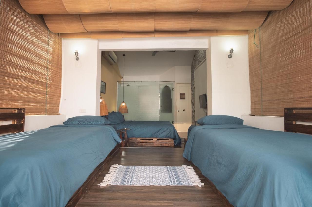 Entire French House With 4 Bedrooms In Hanoi Downtown Экстерьер фото