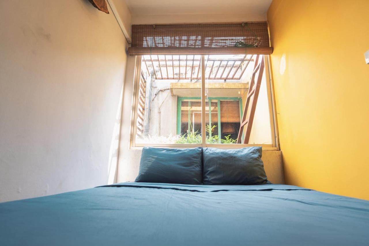Entire French House With 4 Bedrooms In Hanoi Downtown Экстерьер фото